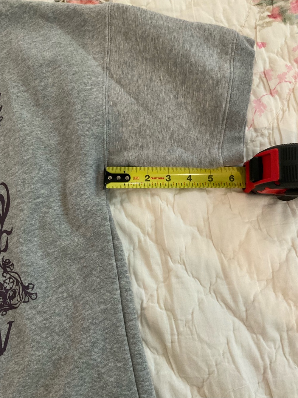 Taylor Swift fleece showery sleeve sweatshirt - Picture 6 of 8